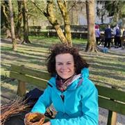 Offro lezioni private di italiano L2 o LS per privati o aziende. Sono entusiasta e dinamica. In possesso di specializzazione.